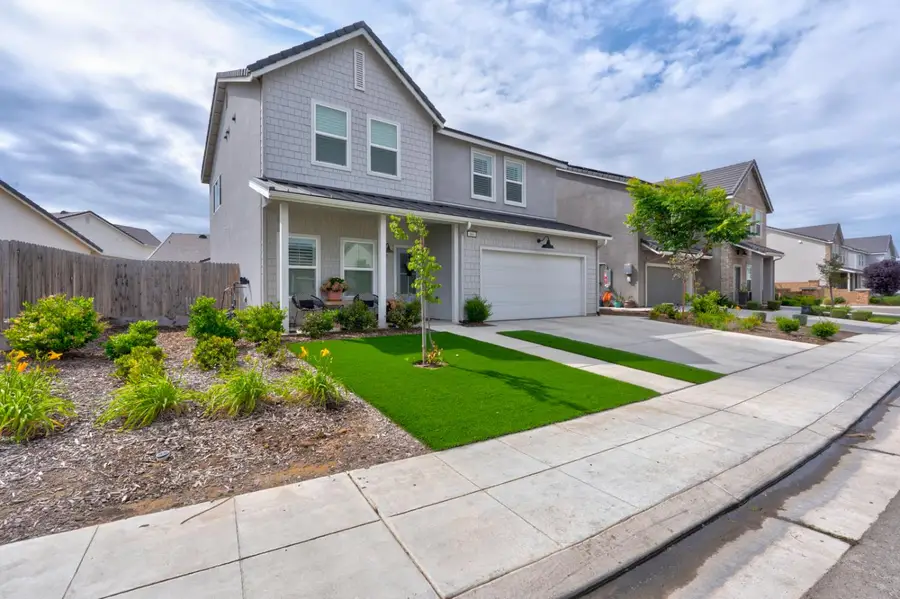 860 Blue Oak Lane W, Madera, CA 93636 - #2