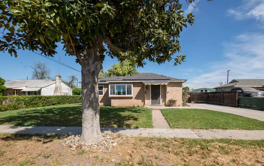 2319 E Vassar Avenue, Fresno, CA 93703 - #2