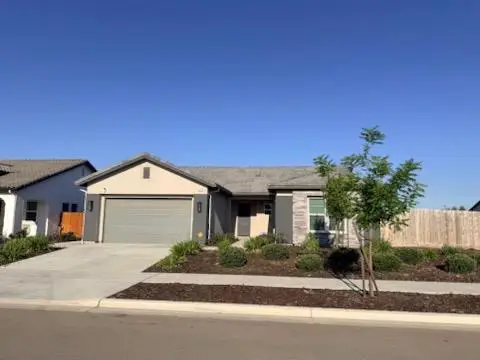 2935 21st Avenue, Kingsburg, CA 93631 - #1