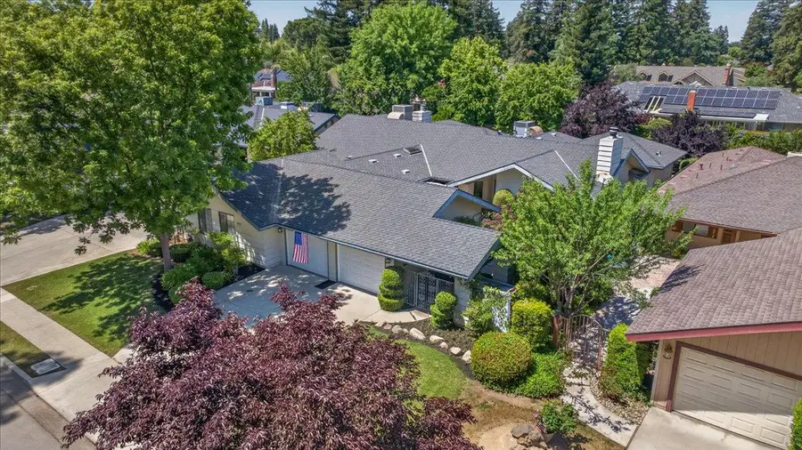 3632 W Beechwood Avenue, Fresno, CA 93711 - #2