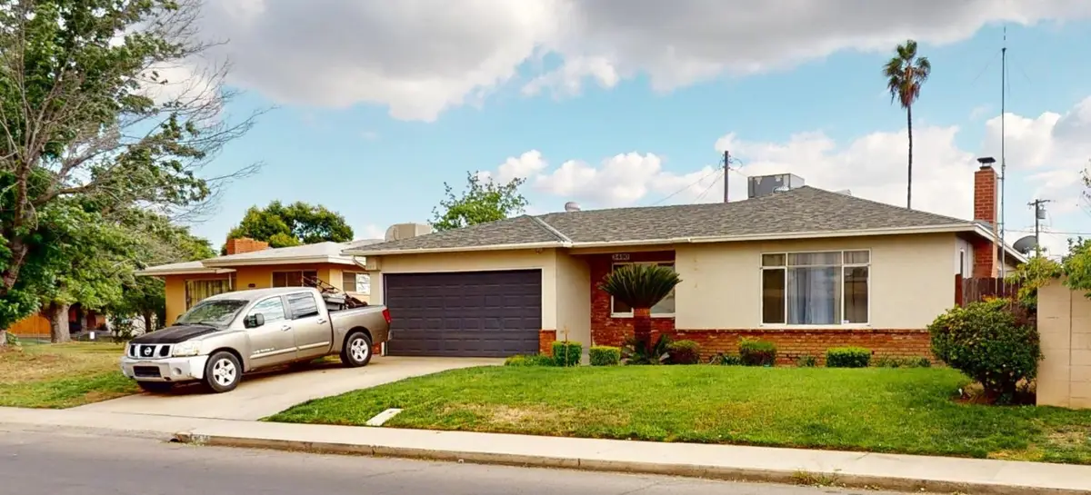 3490 E Weldon Avenue, Fresno, CA 93703 - #1