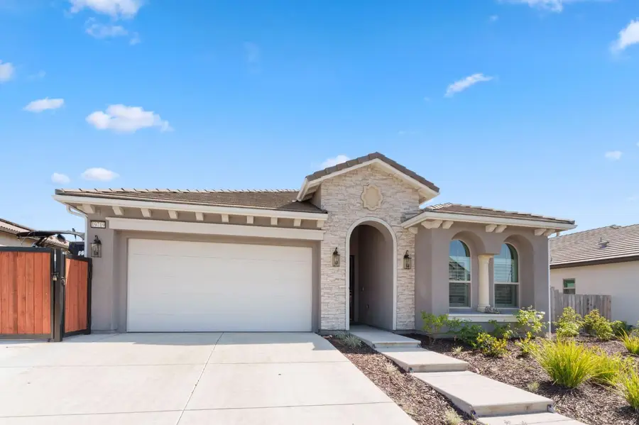 19719 Goldfield Lane, Friant, CA 93626 - #3