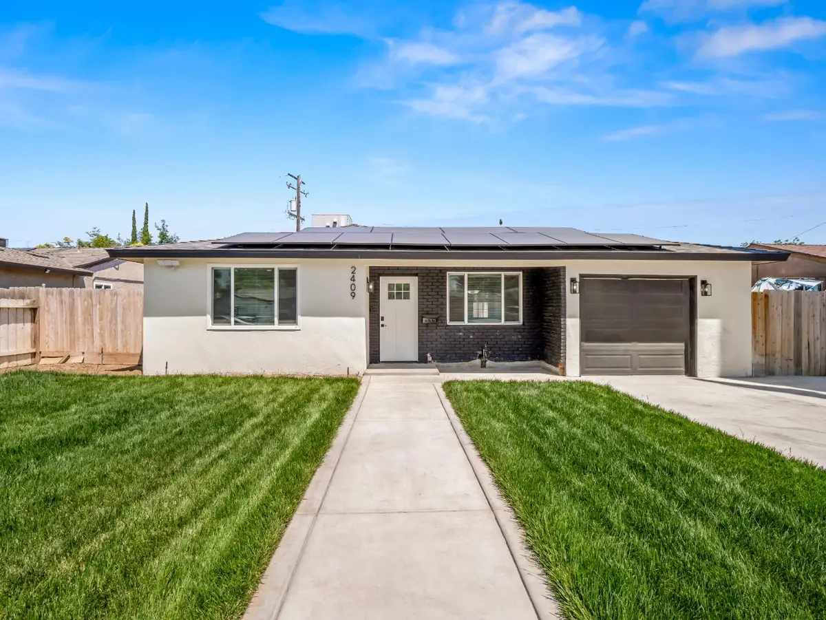2409 E Holland Avenue, Fresno, CA 93726 - #1