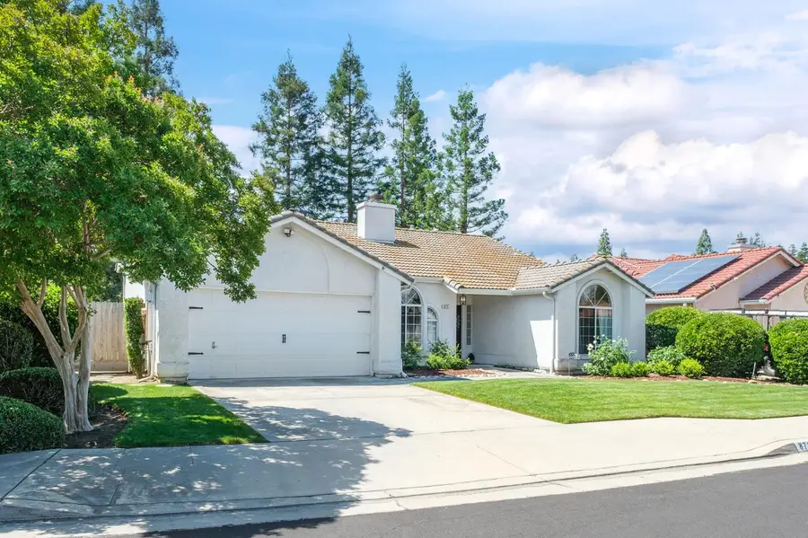 872 Minarats, Clovis, CA 93612 - #2