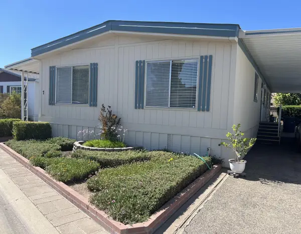 371 Bethel Avenue #7, Sanger, CA 93657