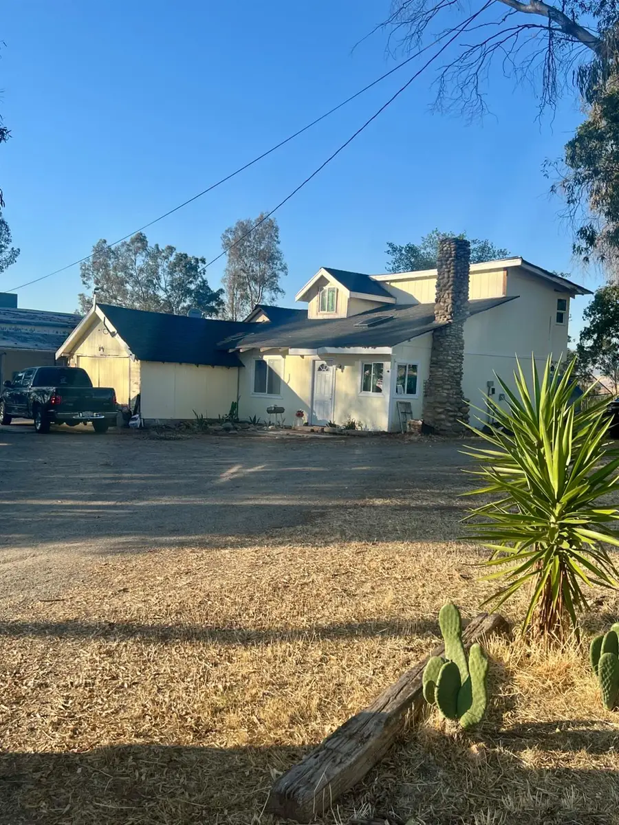 1786 N Piedra, Sanger, CA 93657 - #3