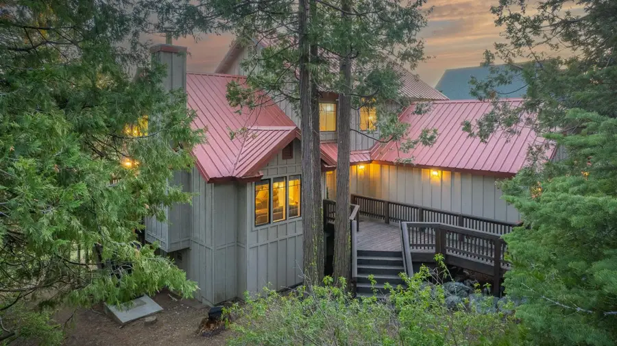 39571 Crest Point Ln, Shaver Lake, CA 93664 - #2