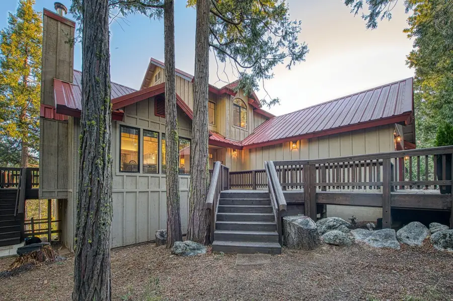 39571 Crest Point Ln, Shaver Lake, CA 93664 - #3