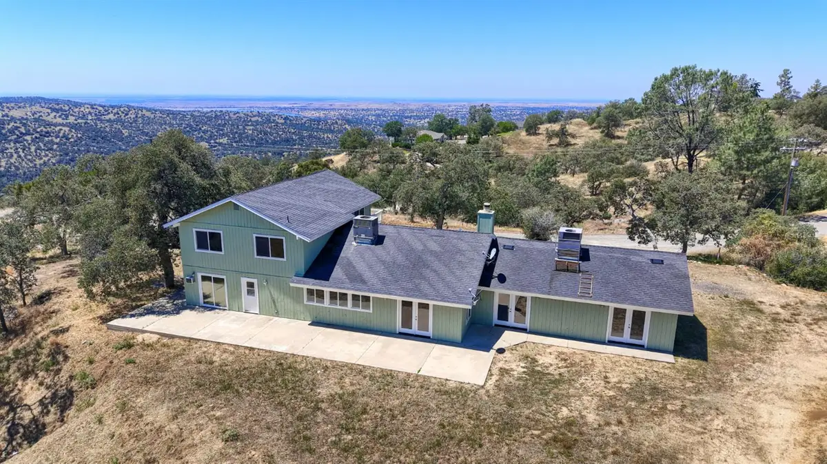 29567 Lilley Mountain Lane, Coarsegold, CA 93614 - #1