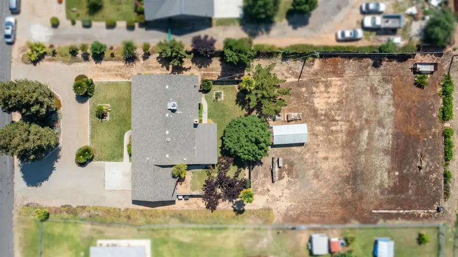 25526 Whitworth Drive N, Madera, CA 93638 - #3