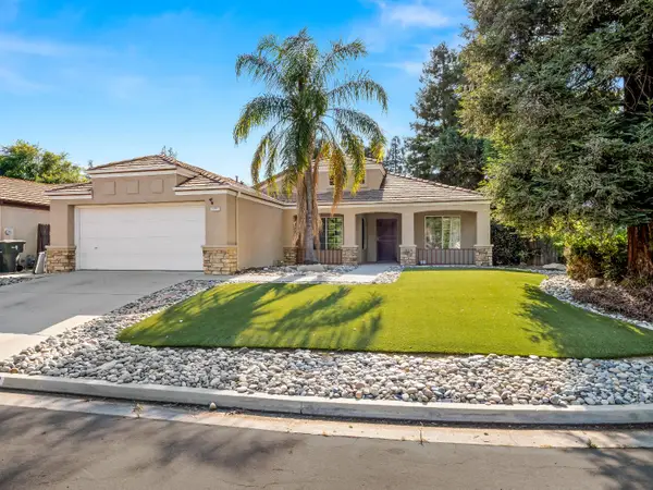 7771 N Baird Avenue, Fresno, CA 93720