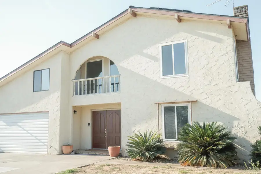 9569 E Olive Avenue, Sanger, CA 93657 - #2