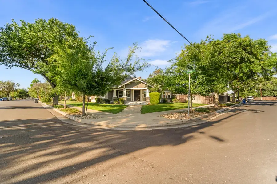 1302 N Safford Avenue, Fresno, CA 93728 - #3