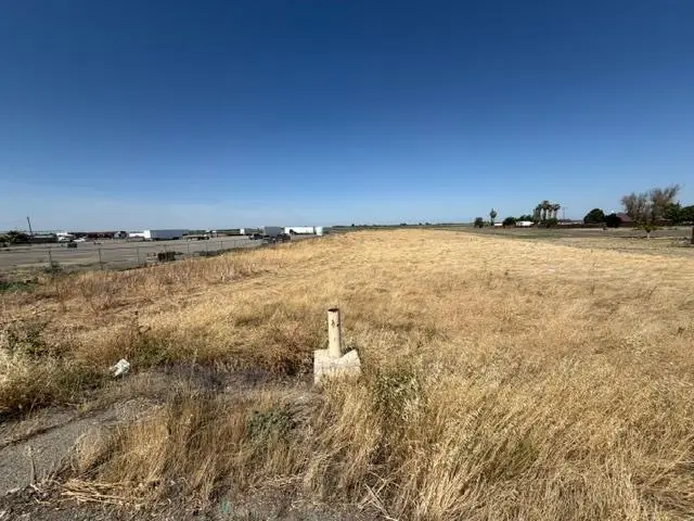 9680 N Dos Palos Road, Firebaugh, CA 93622 - #3