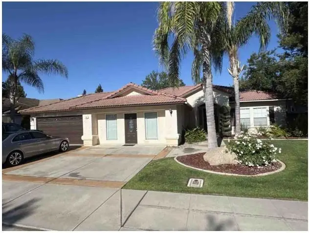 984 Summerset Lane, Madera, CA 93637 - #1