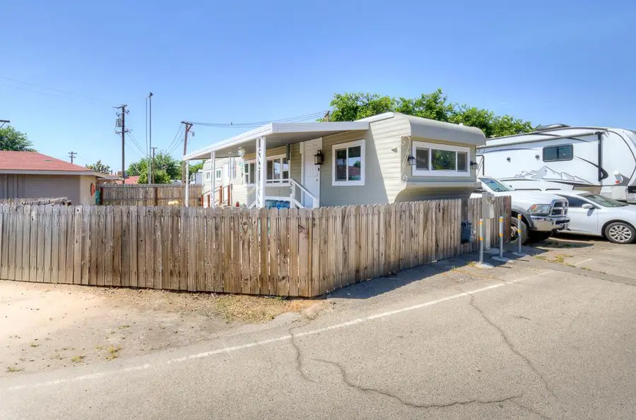 1941 N Golden State Boulevard #50, Fresno, CA 93705 - #2