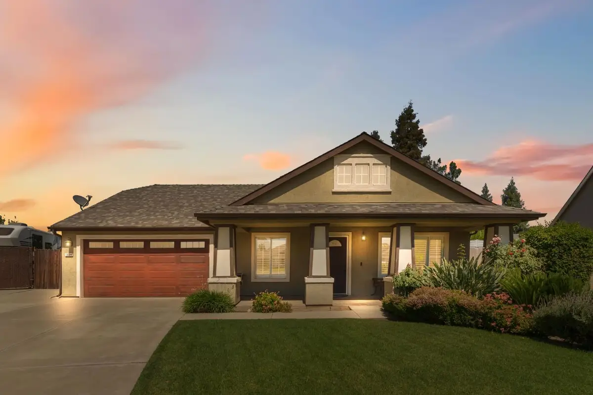 1826 Avenue C, Kingsburg, CA 93631 - #1