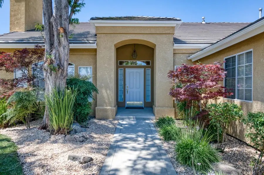 794 Applegate Avenue, Clovis, CA 93611 - #3
