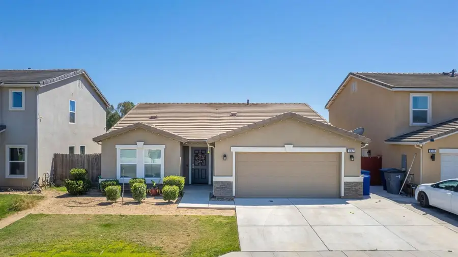 4367 W Saginaw Way, Fresno, CA 93722 - #3