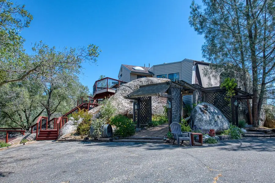 28760 Long Hollow Court S, Coarsegold, CA 93614 - #2