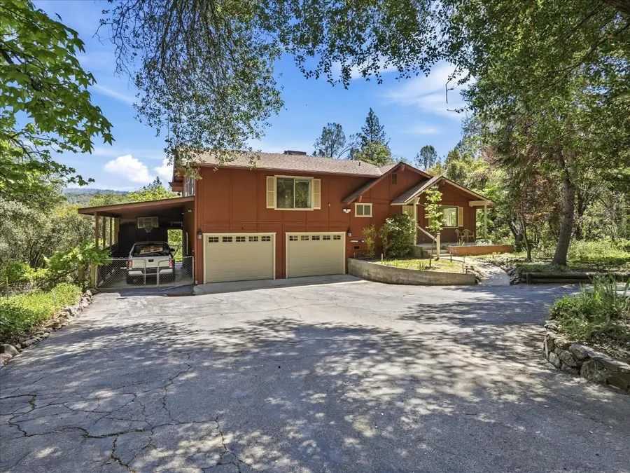 49628 Stillmeadow Drive, Oakhurst, CA 93644 - #2