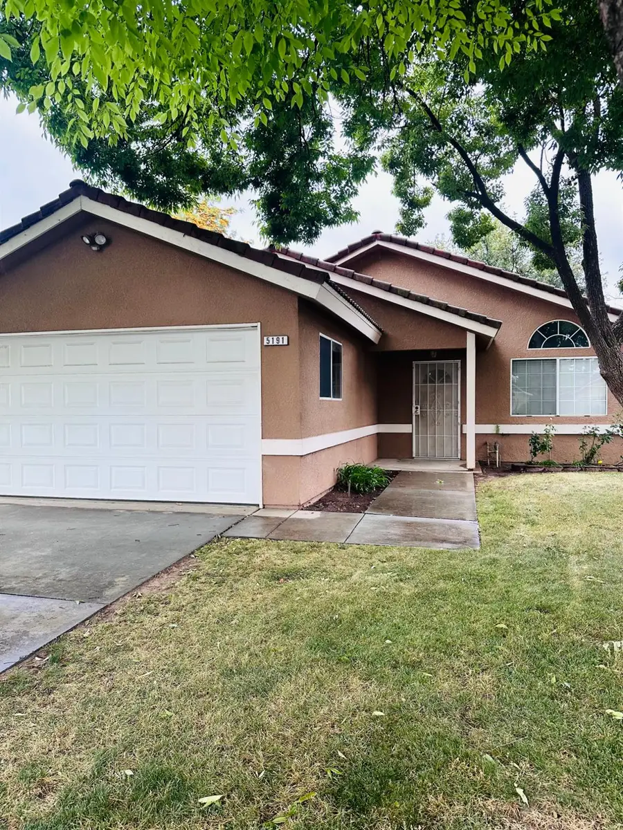 5191 W Fremont, Fresno, CA 93722 - #2