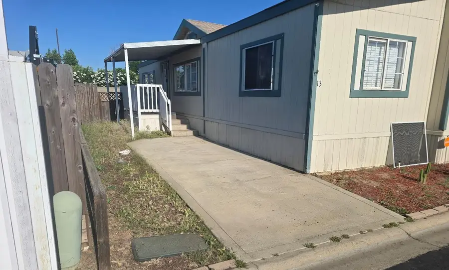 2575 S Willow Avenue #13, Fresno, CA 93725 - #2