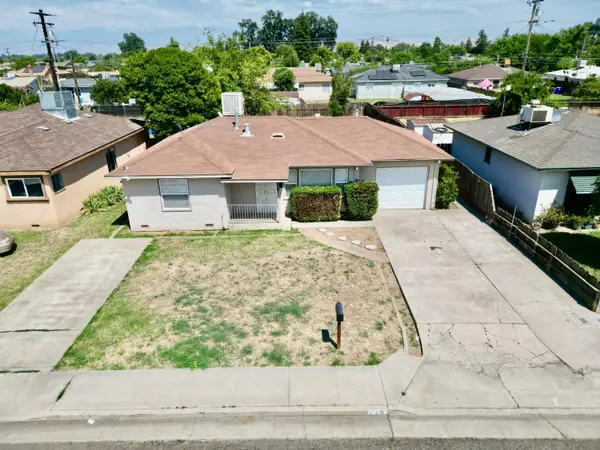 778 N Magnolia Avenue, Farmersville, CA 93223