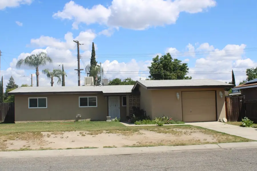 1312 N Gowdy Street, Visalia, CA 93292 - #2