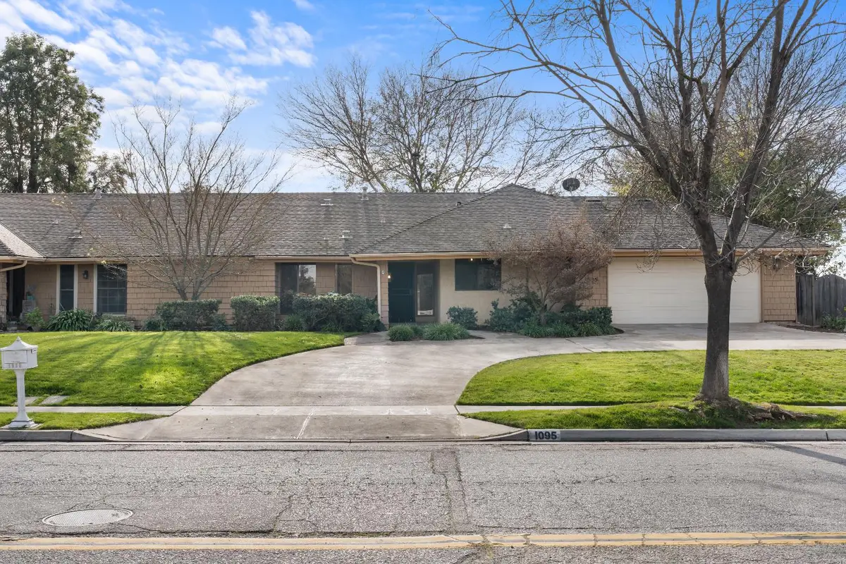 1095 W Sierra Avenue, Fresno, CA 93711 - #1