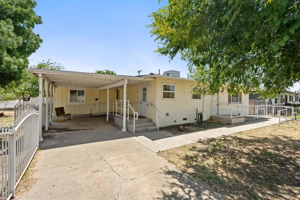 11071 Hume Avenue, Hanford, CA 93230 - #1