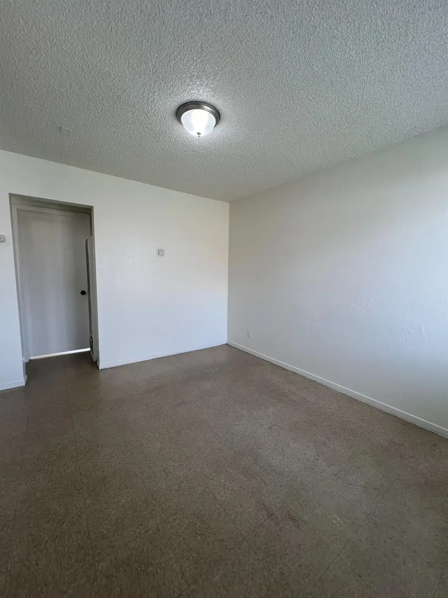 4690 E Huntington Avenue #4694, Fresno, CA 93702 - #2