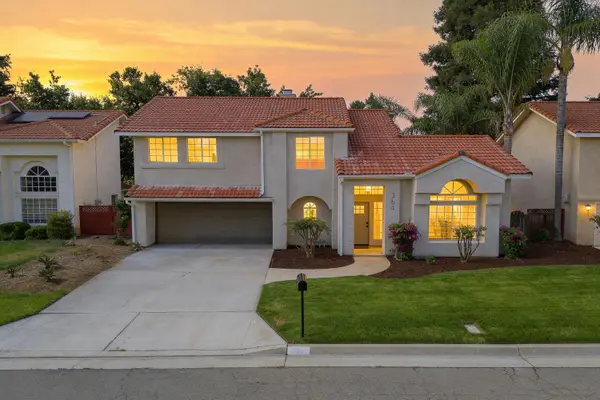 364 E Marwood Lane, Fresno, CA 93720