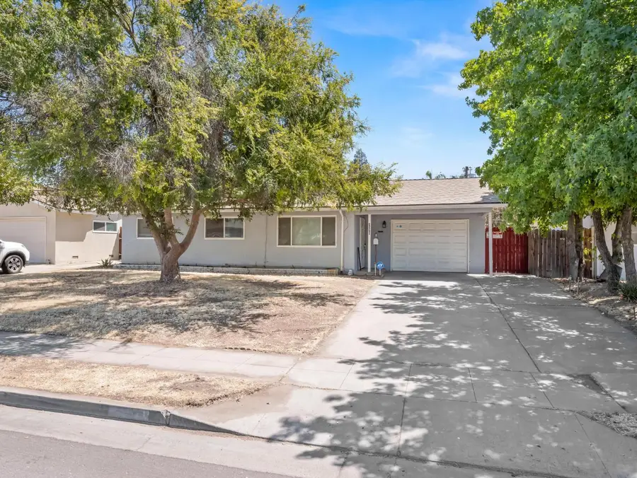 3576 N Marks Avenue, Fresno, CA 93722 - #2