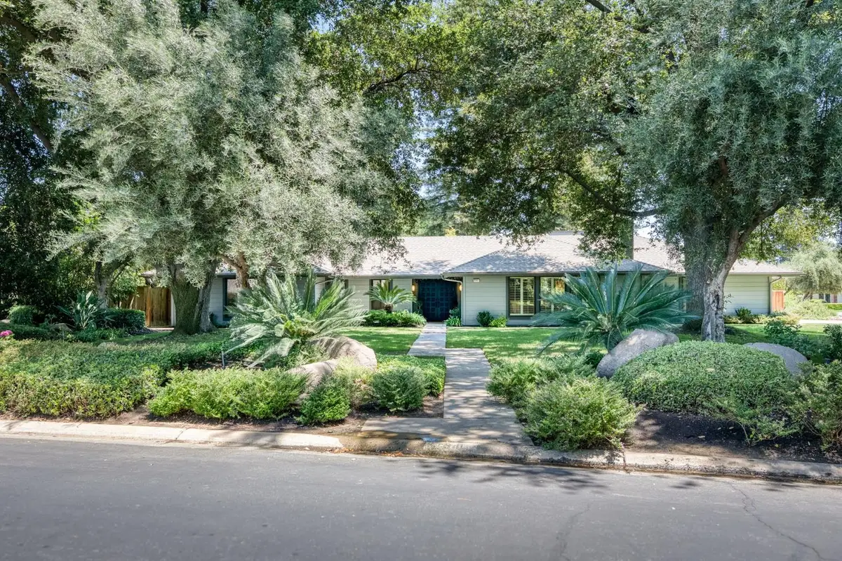 7341 N Tamera Avenue, Fresno, CA 93711 - #1