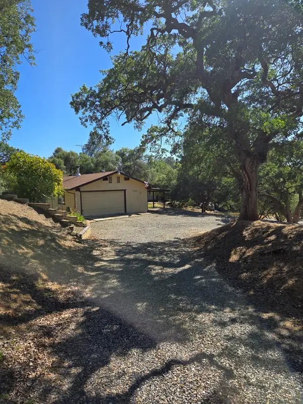 36846 Batti Road, Coarsegold, CA 93614