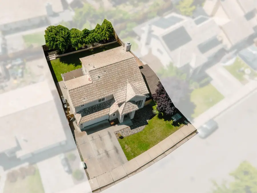 1936 Maplegrove, Tracy, CA 95376 - #2