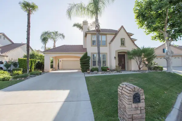 4797 N Pinebury Way, Clovis, CA 93619