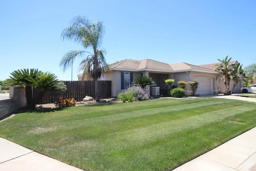 1014 Mango, Madera, CA 93637 - #3