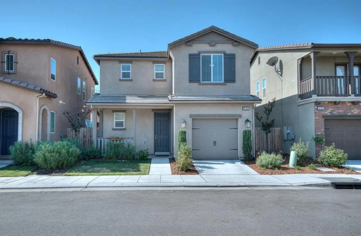 6153 E Peruna Way, Fresno, CA 93727 - #1