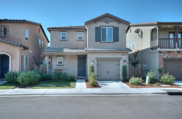 6153 E Peruna Way, Fresno, CA 93727