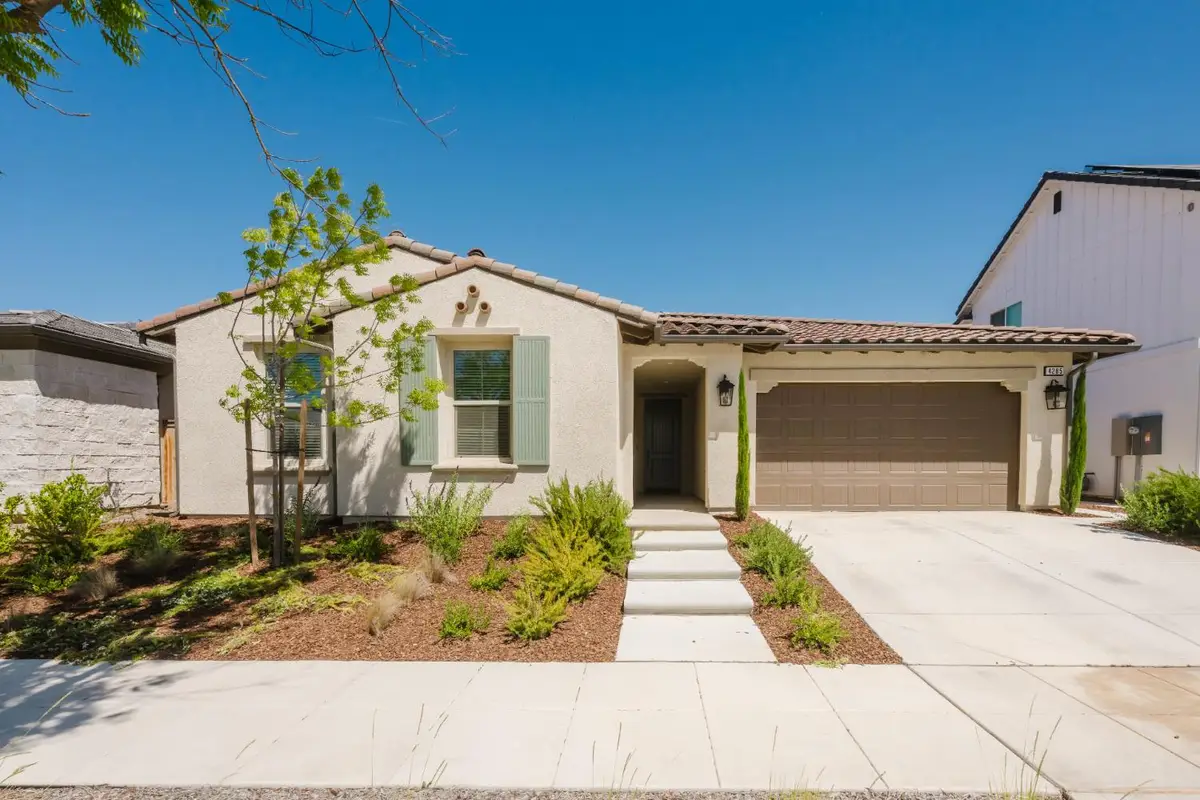 4285 Monarch Place, Madera, CA 93636 - #1