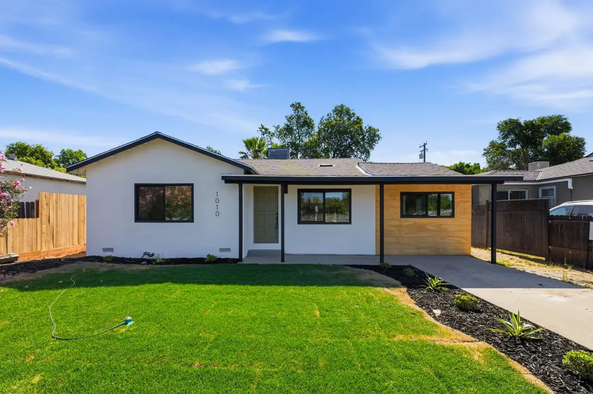 1010 N Turner Street, Visalia, CA 93291 - #1