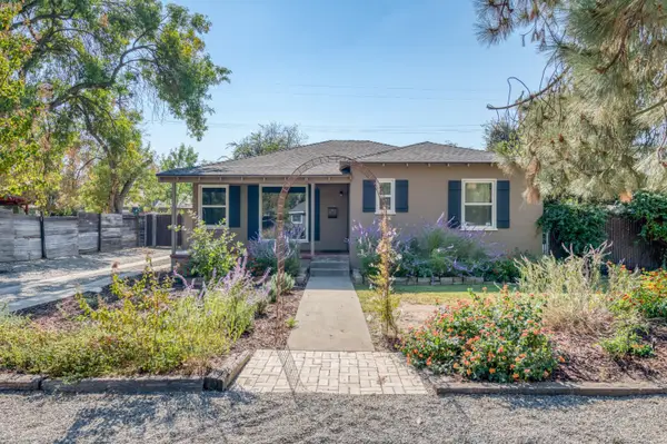 632 E Ramona Way, Fresno, CA 93704