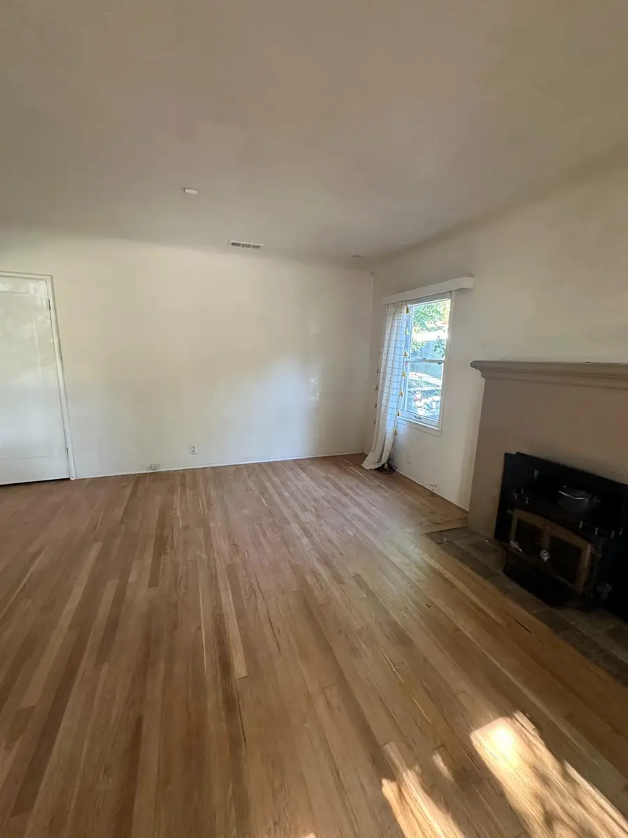 1925 N Adoline Avenue, Fresno, CA 93705 - #3