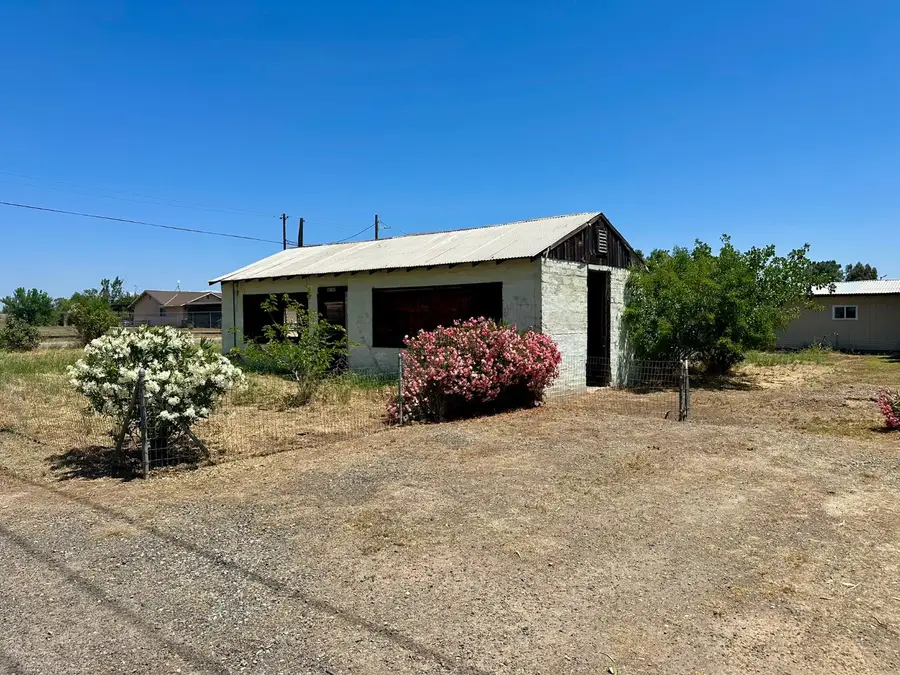 15685 Watson, Madera, CA 93638 - #3