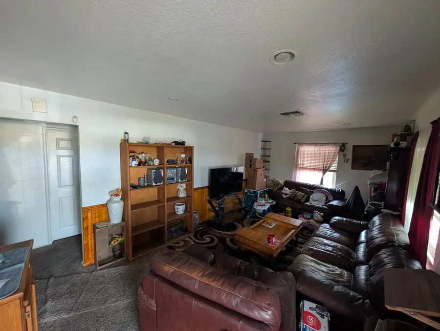 3743 N Hammel Way, Fresno, CA 93727 - #3