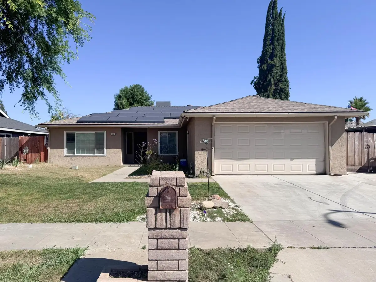 2801 Greenwood Drive, Madera, CA 93637 - #1