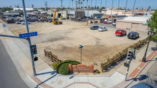 1906 Whitson Street, Selma, CA 93662