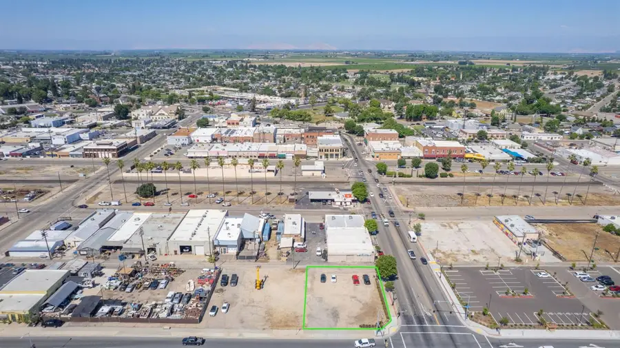 1906 Whitson Street, Selma, CA 93662 - #2